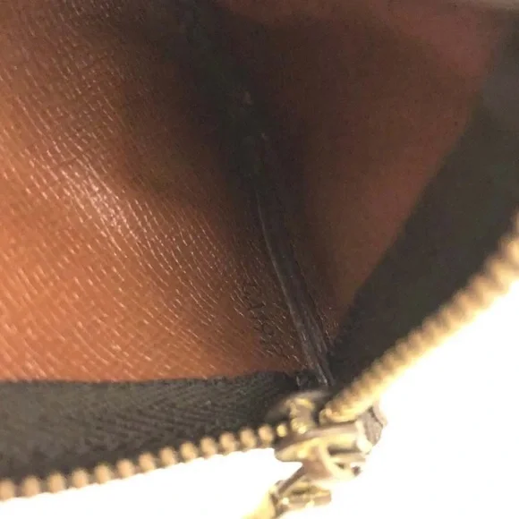 ❌SOLD❌ Louis Vuitton Monogram Pochette Cles Key Pouch - Picture 6 of 6